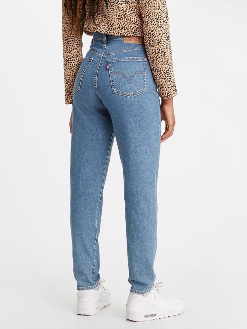 Levi’s high waist taper jeans